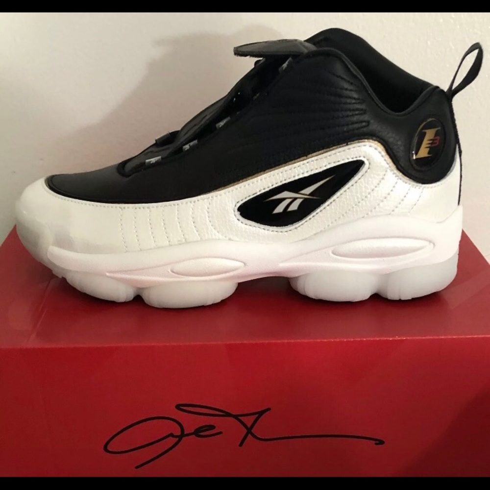 🚩🚩Sold🚩🚩🔥Reebok Iverson Legacy “Black White”